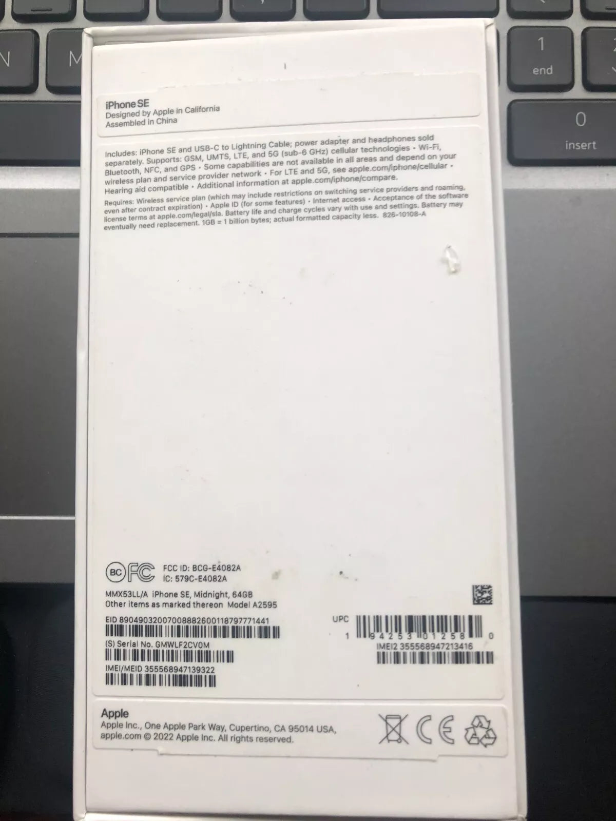 Apple iPhone SE (3rd Generation) - 128GB - Black